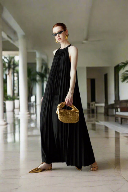 Effortless Elegance French Dress in Black