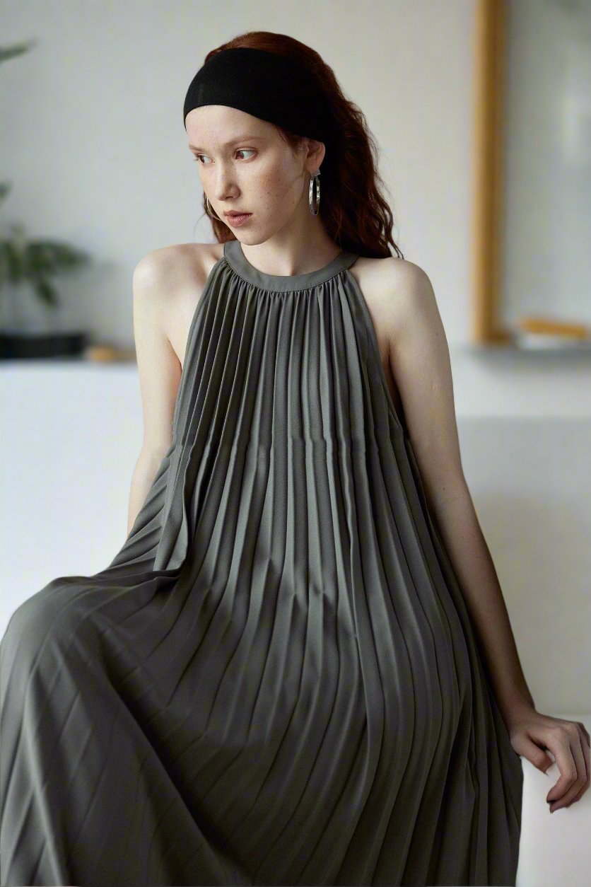 Effortless Elegance French Dress in Grey