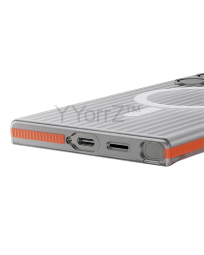 Easy access to the ports of the Samsung Galaxy Vertical Stripe Flipsuit Case