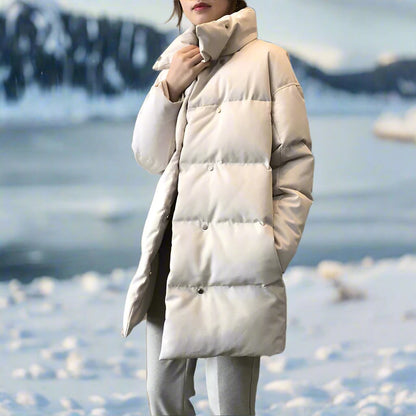  White Color of the Technical Down Puffer Jacket 